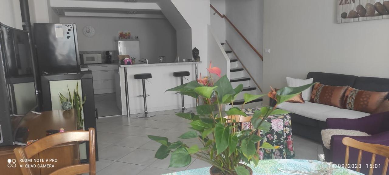 VendresseLes Plaisirs De La Ruralite公寓 外观 照片